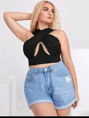 🩷5/$25🩷 Wrap Front Crop Top, Plus Size 1X